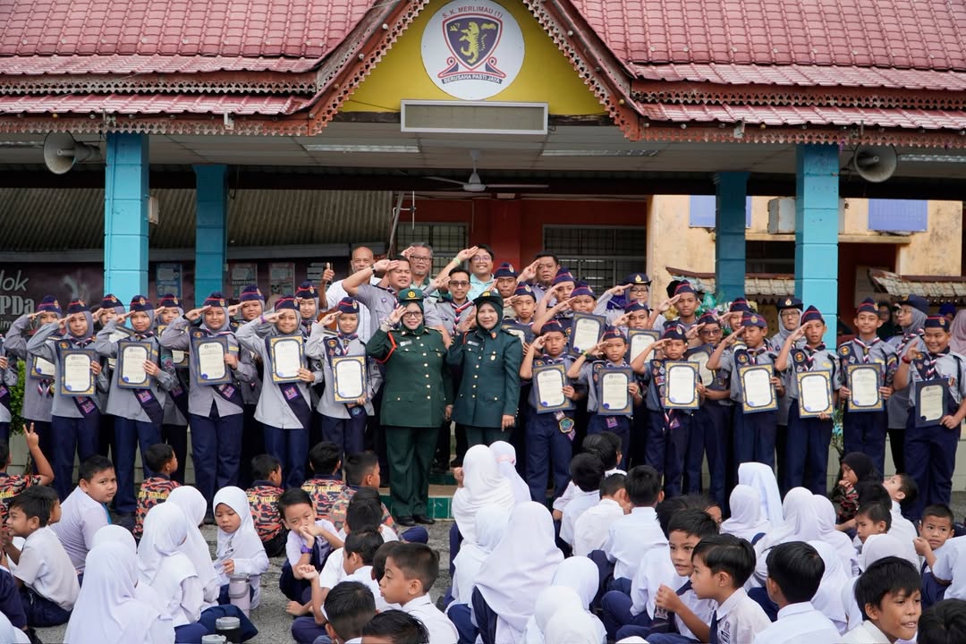 Majlis Penyampaian Sijil Dan Hadiah 