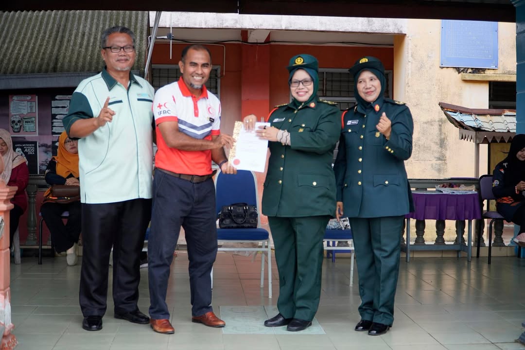 Penyampaian Sijil Dan Hadiah 