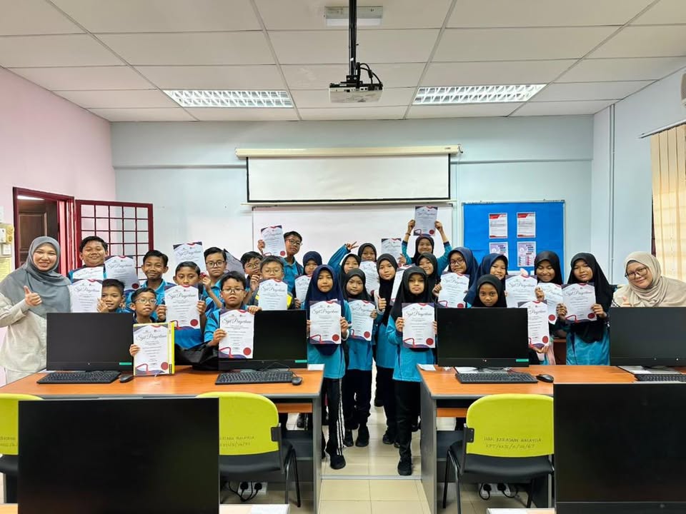 Kursus Microsoft Powerpoint Pengawas Pusat Sumber Sekolah Tahun 