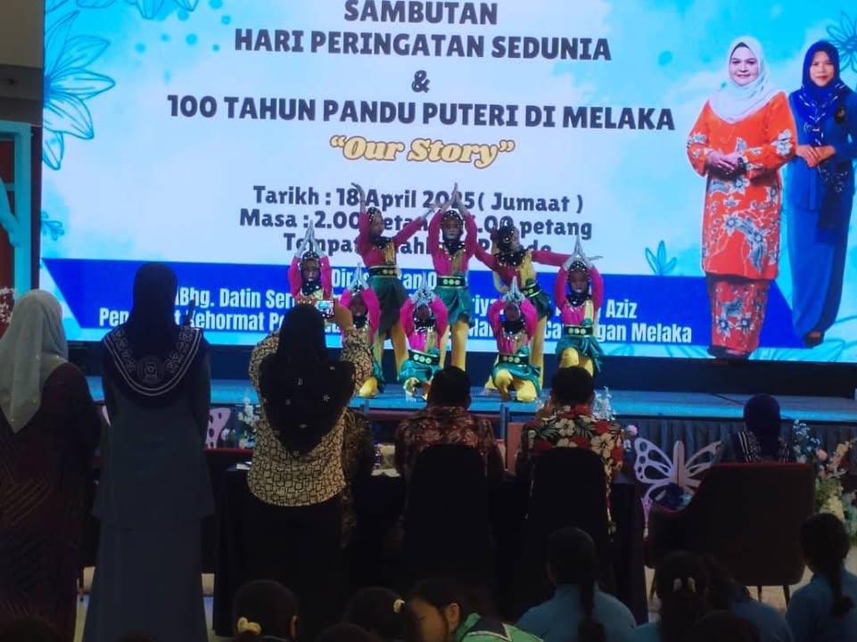 Pertandingan Tarian Tradisional Kontemporari 