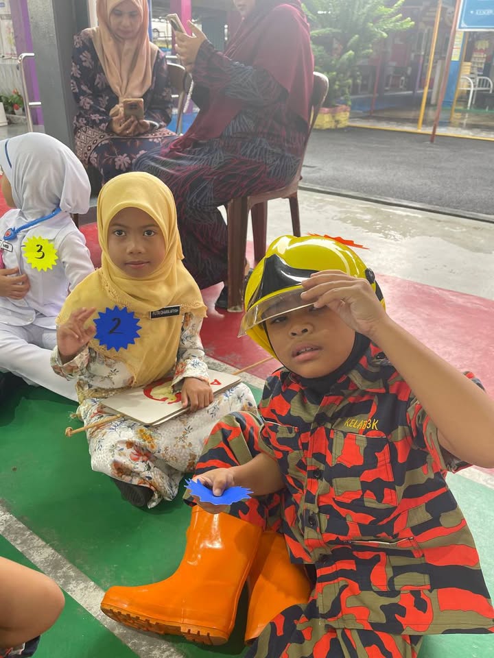 Pertandingan Stem Career Fashion Show Sempena Bulan Pendidikan 