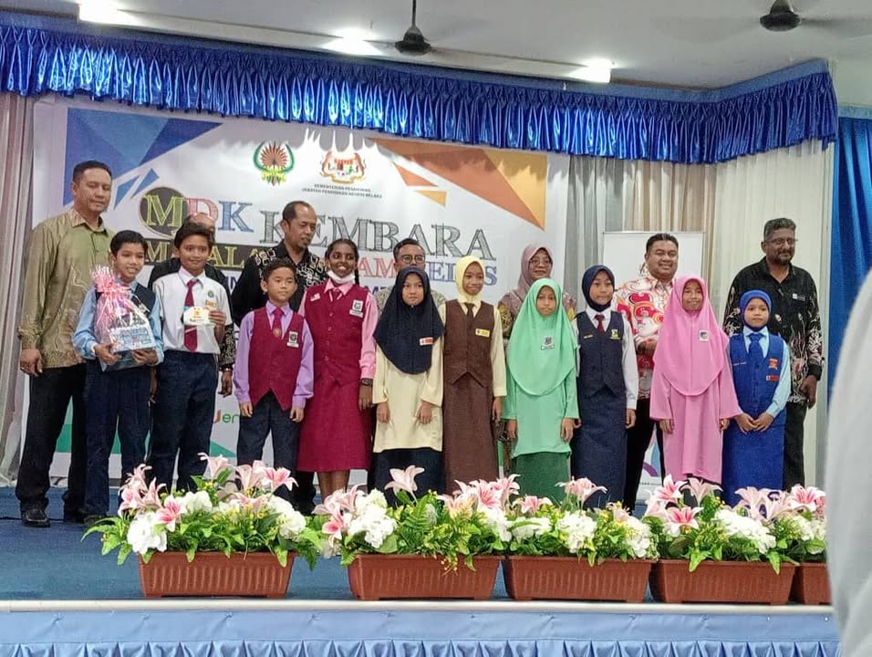 Bengkel Kembara Majalah Dalam Kelas 