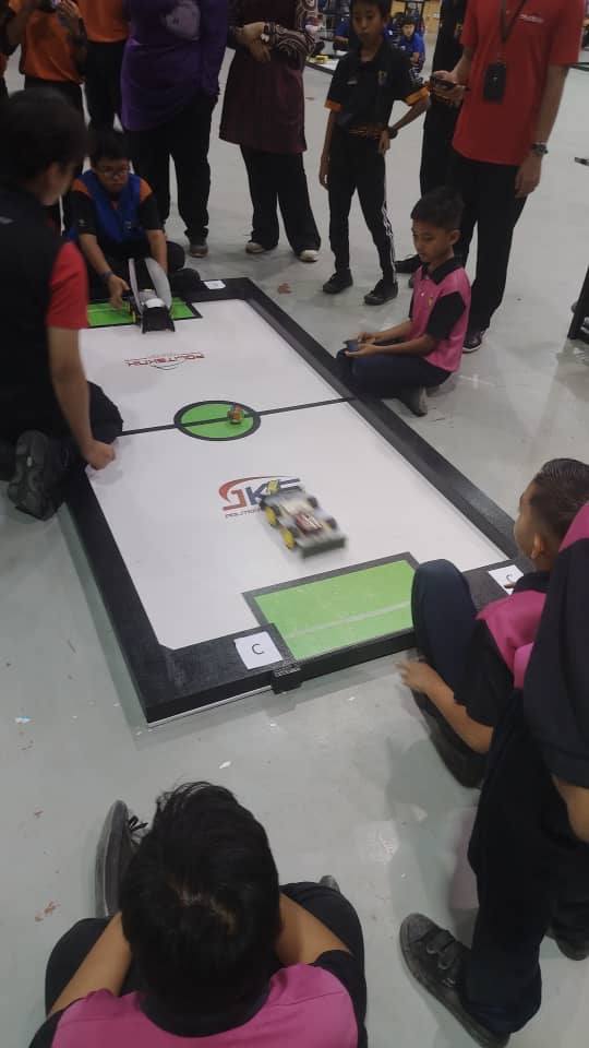 Robot Soccer Jomm Fun 