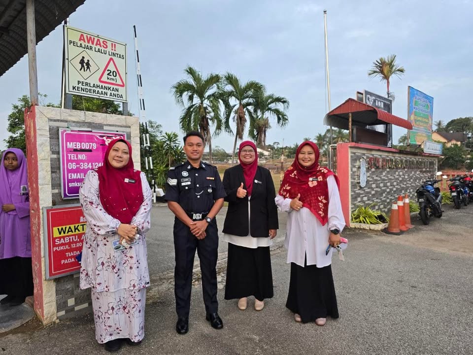 Sekitar Hari Pertama Sesi Persekolahan Tahun 2025 