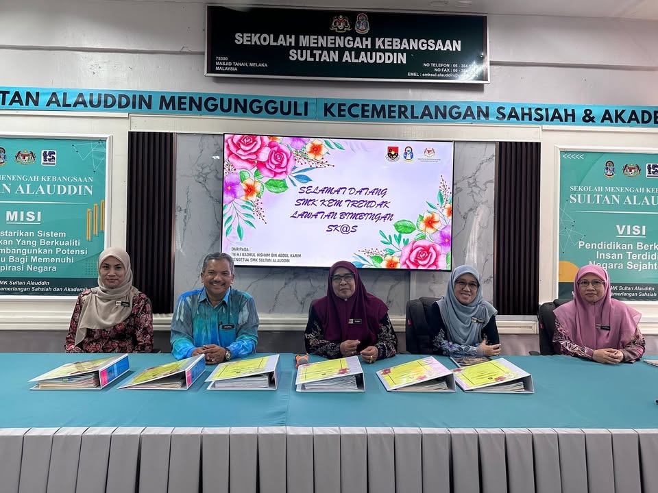 Lawatan Dan Bimbingan Sk@s Kepada Smk Kem Terendak 