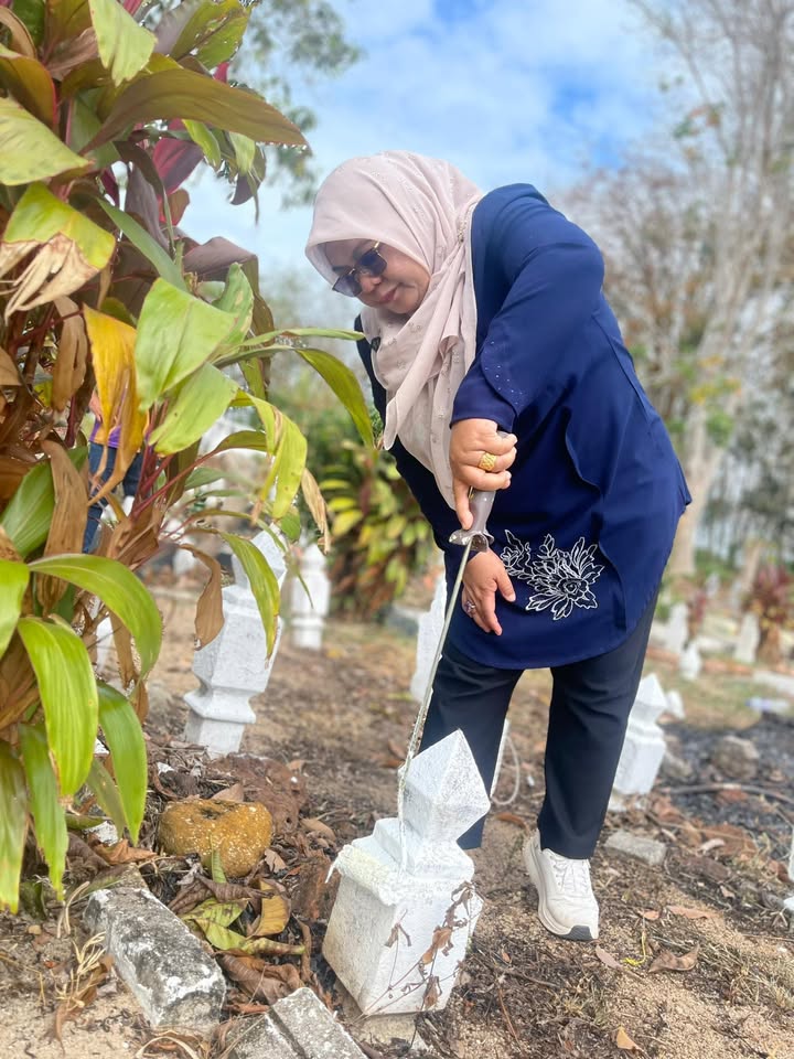 15 Februari 2026 | Ahad 