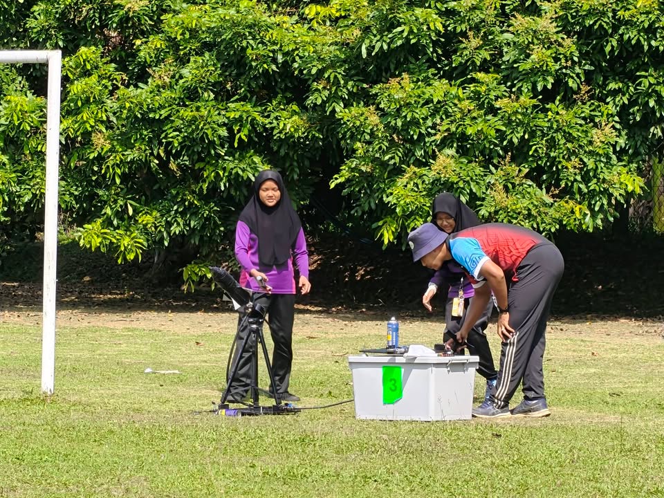 Pertandingan Roket Air @ Sk Jasin.  