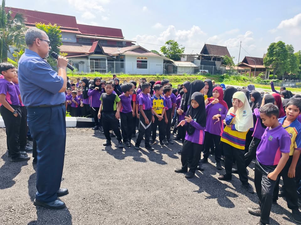Fire Drill / Latihan Kebakaran 