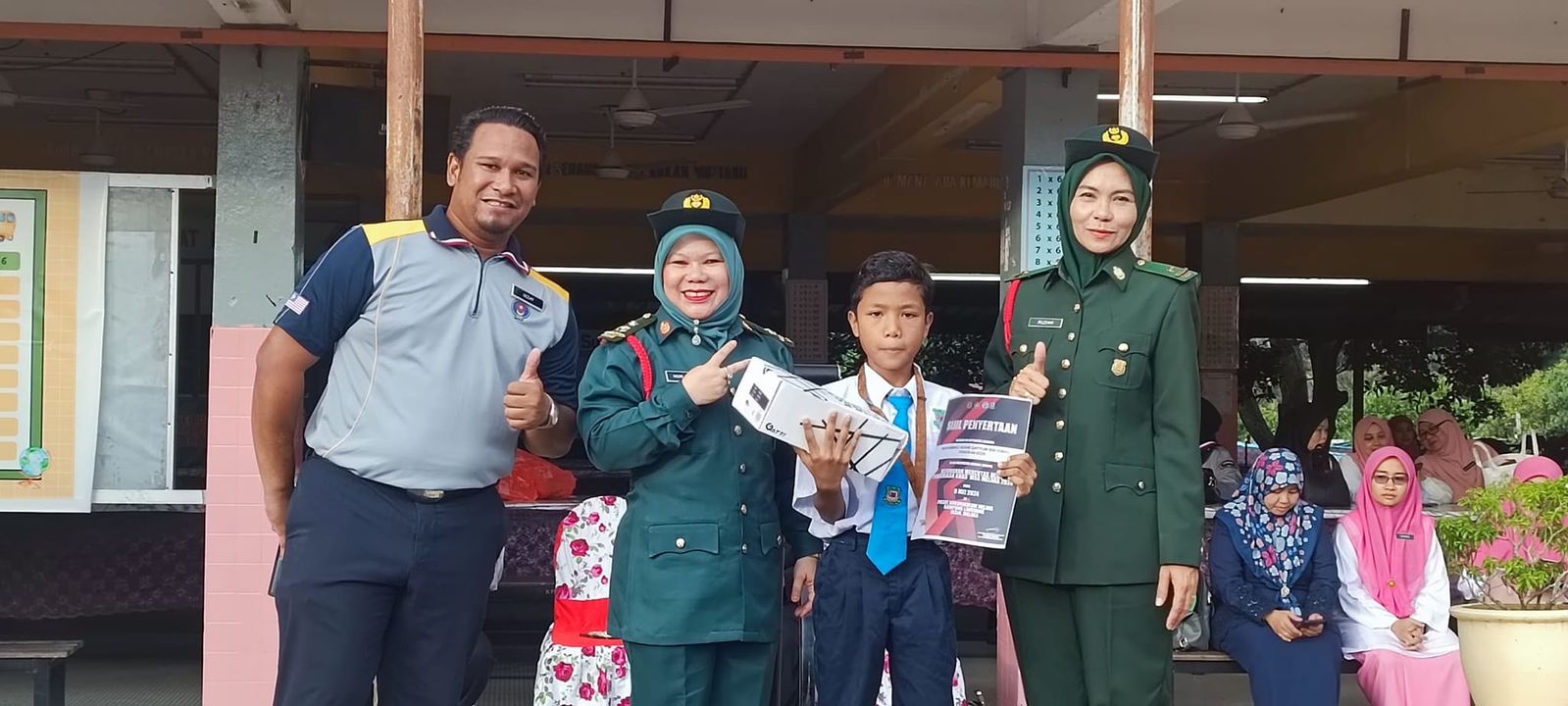 Tahniah Adik Sakinah Dan Adik Adam Berjaya Menamatkan 