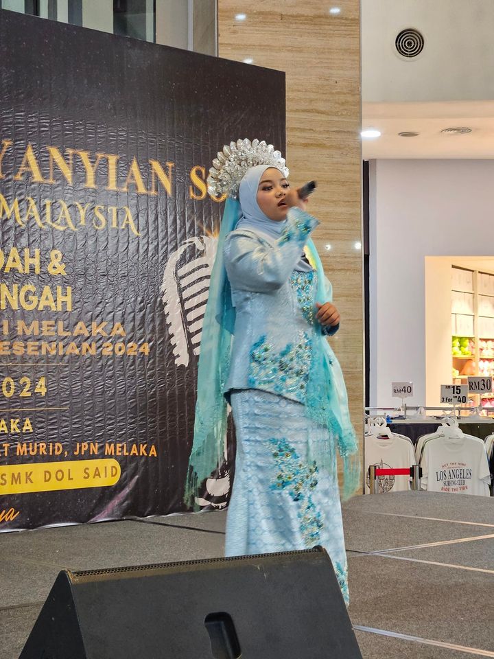 Tahniah Afiqah Aishah Krn Telah Mewakili Sekolah Dlm 