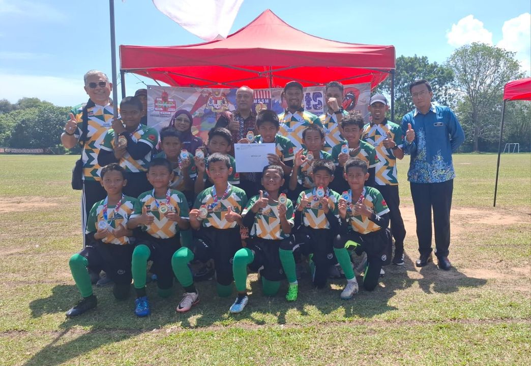 Tahniah Pasukan Rugby Duyong Falcon Mendapat Tempat Ke 