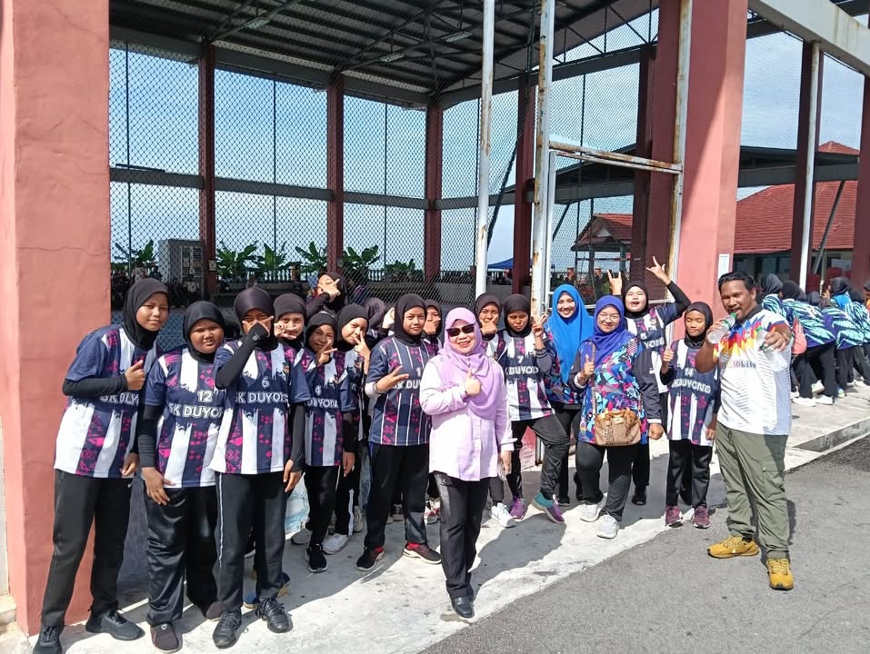 Kejohanan Bola Baling Mss Peringkat Negeri Melaka. Kejohanan Bola Baling Mss Peringkat Negeri Melaka.
