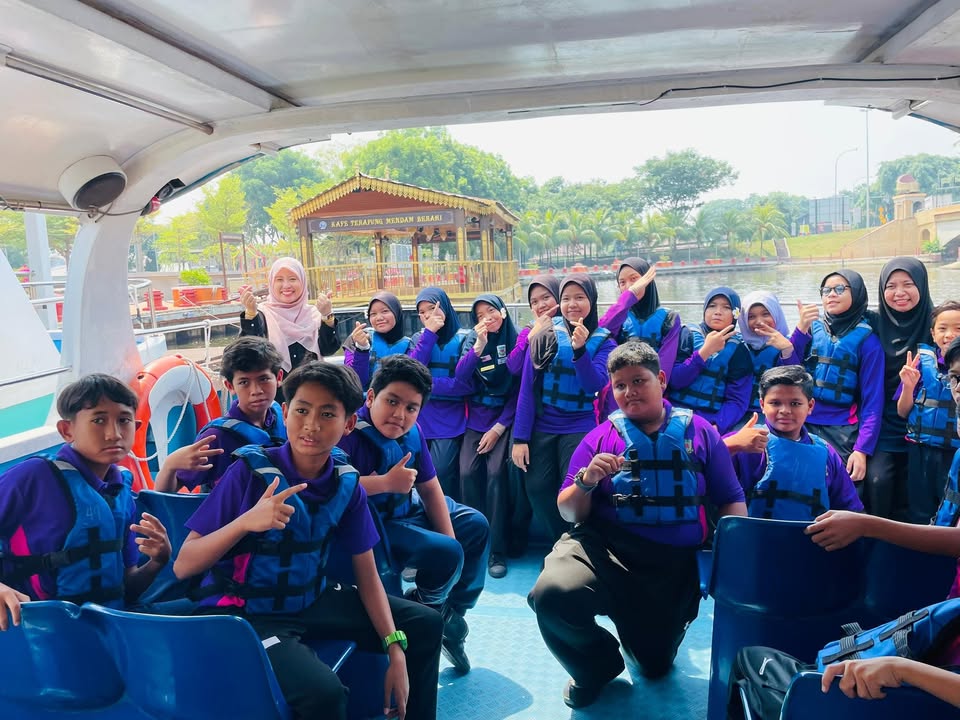 Program Captain Cruise Sempena Program Wakil Rakyat Untuk 