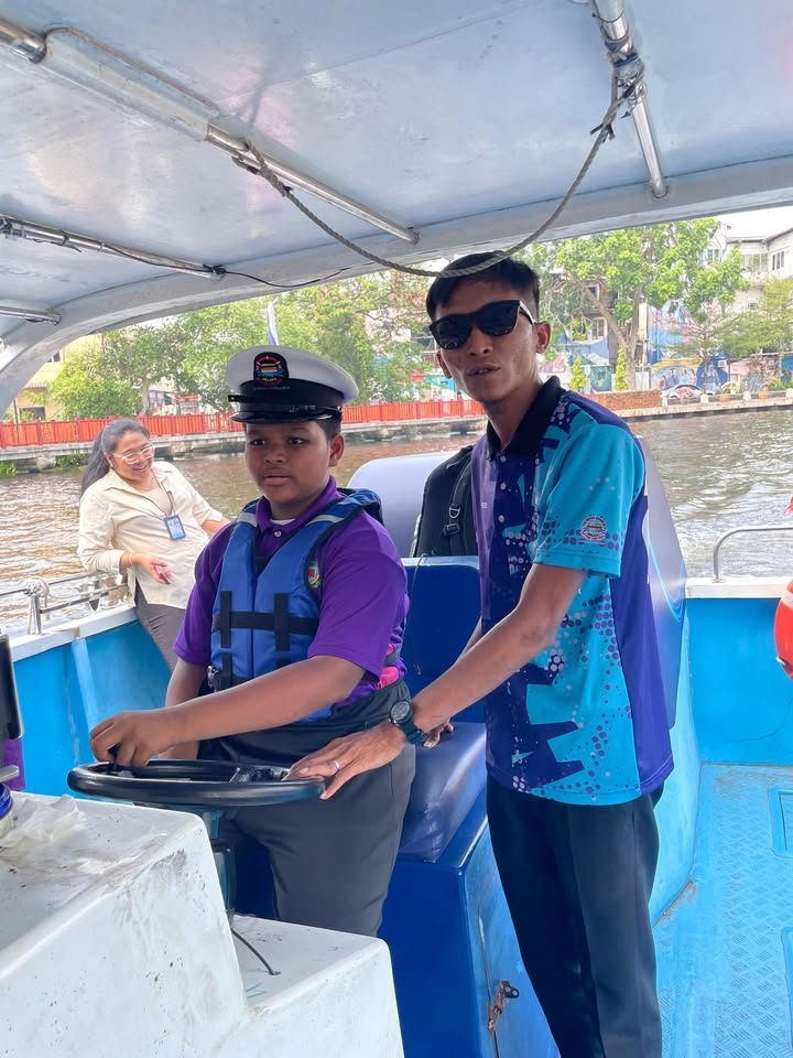 Kegembiraan Murid - Murid Terpancar Sepanjang Program Captain 