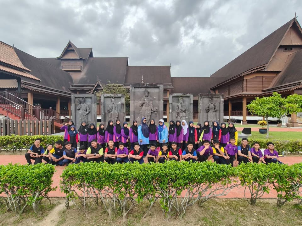 Lawatan Sambil Belajar Ke Muzium Hang Tuang  