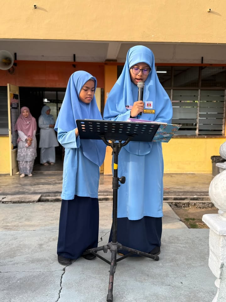 Perhimpunan Minggu-15  
