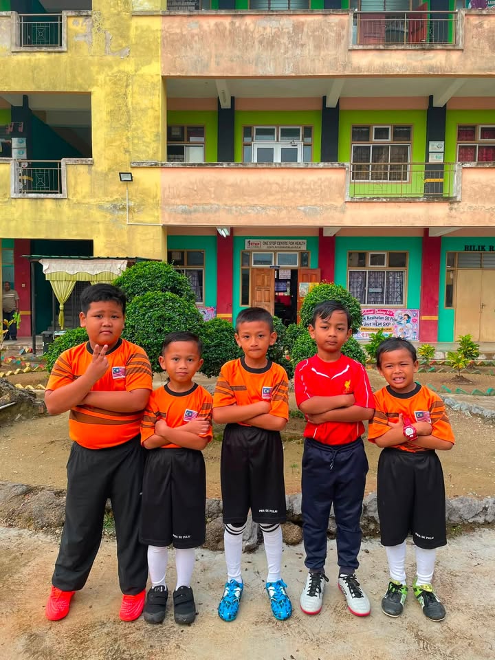 Pasukan Futsal Pulai Thunder Dari Prasekolah Sk Pulai 