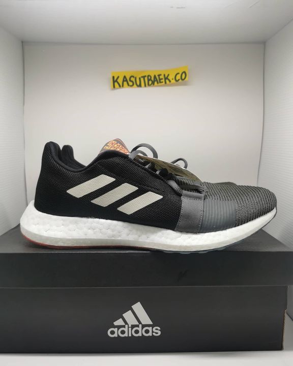 Adidas Senseboost Go  