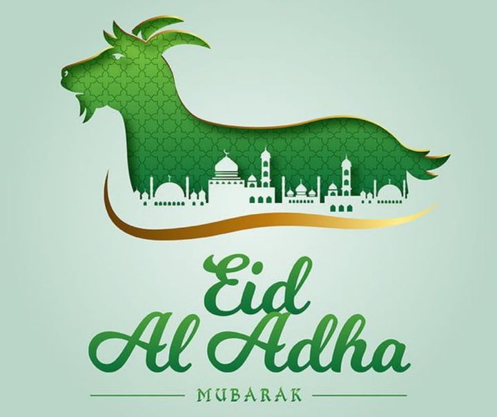 لَبَّيْكَ ٱللَّٰهُمَّ لَبَّيْكَ، لَبَّيْكَ لَا شَرِيكَ لَكَ لَبَّيْكَ، 