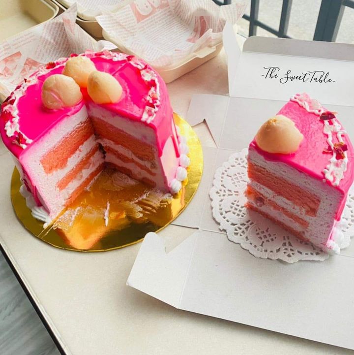 Buat Tatapan Semua Penggemar Lychee Cake. Sedap Dooh! 