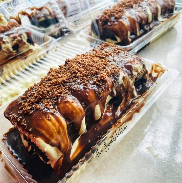 Sundae Chocolate Cake 