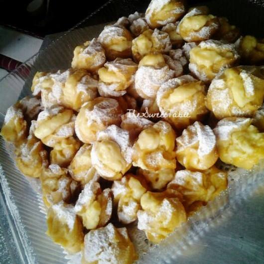 Choux Pastry With Vanilla Crèmè 