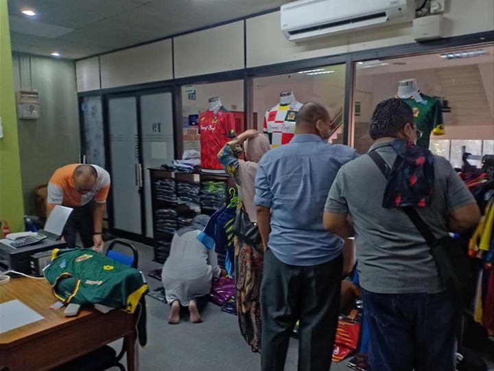 Ayuh Datang Ke Kedai Jersi Murah 