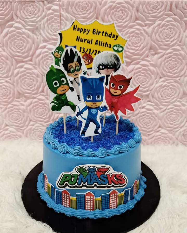 #kekahwin2tingkat #hantaranagaragarkering #kekkuang #keknikah #cupcakebuttercream #bentocake #tiktokcake #sungaibulohfooddelivery 