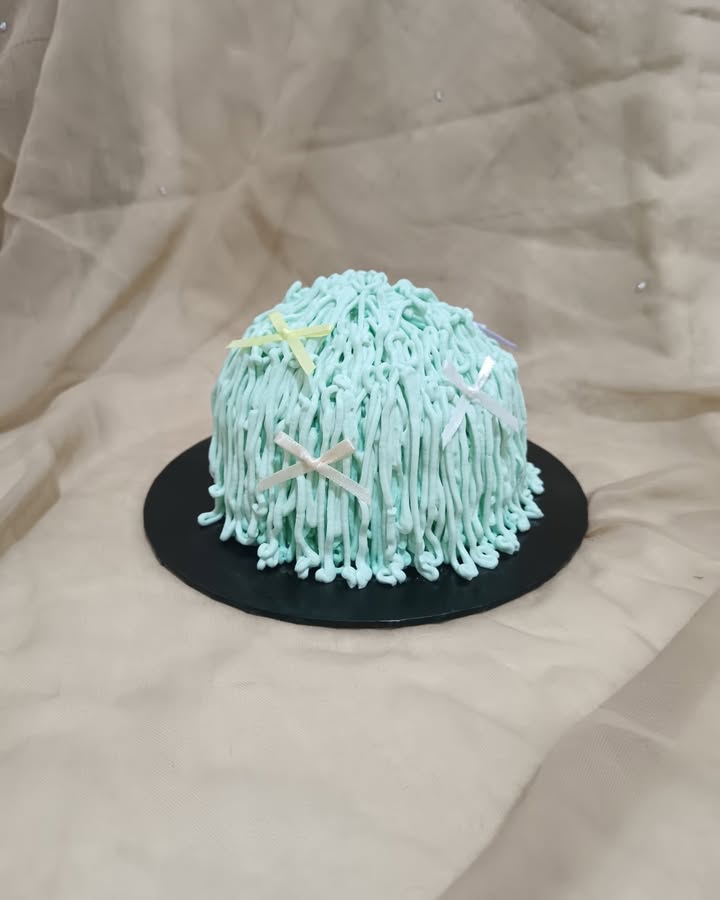 #kek #kekkahwinmurah #kekhomemade #surprisedelivery #creampuffgebu #kekbirthday #sungaibuloh #kekkahwin 