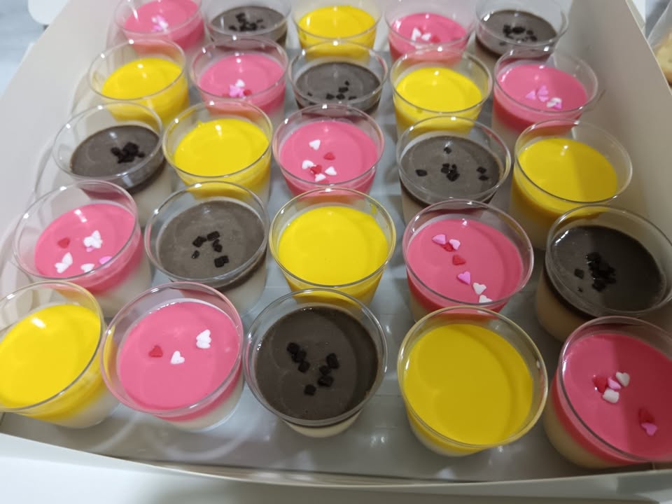 Puding Rm1.00..jamuan Raya..femes Utk Skolah Anak2 