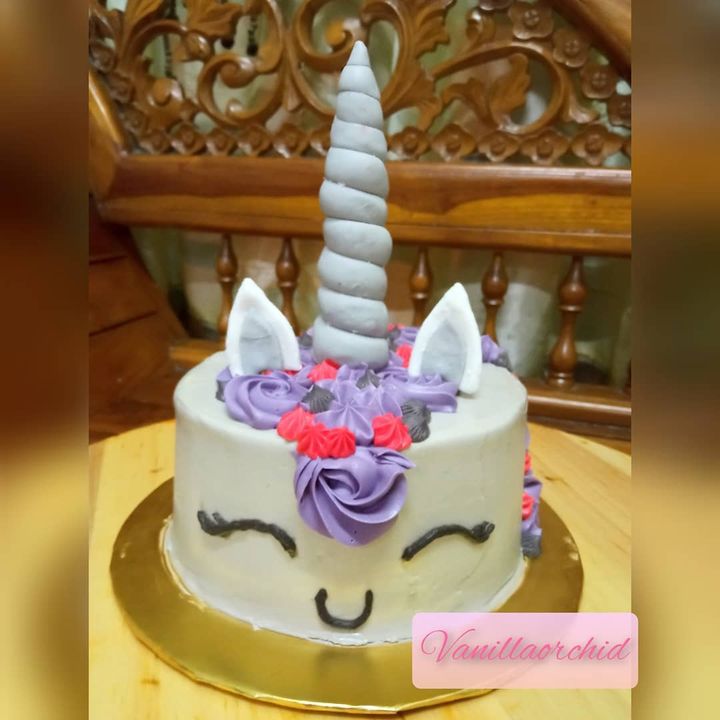 Choc Moist Unicorn 