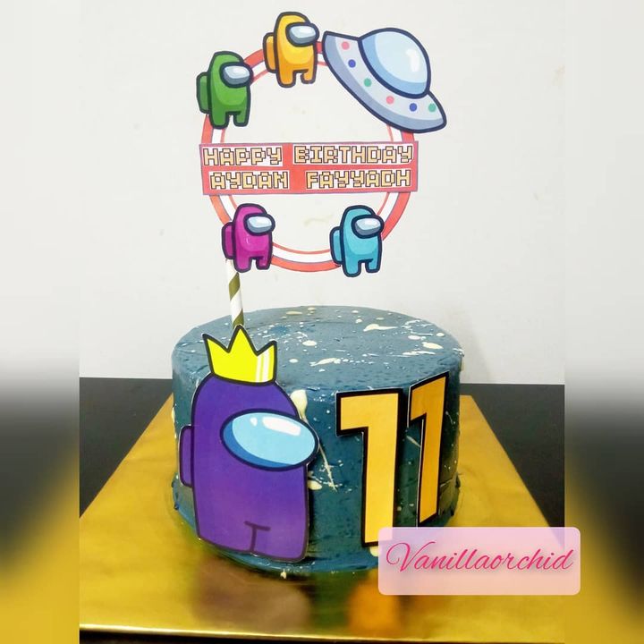 Among Us Cake 