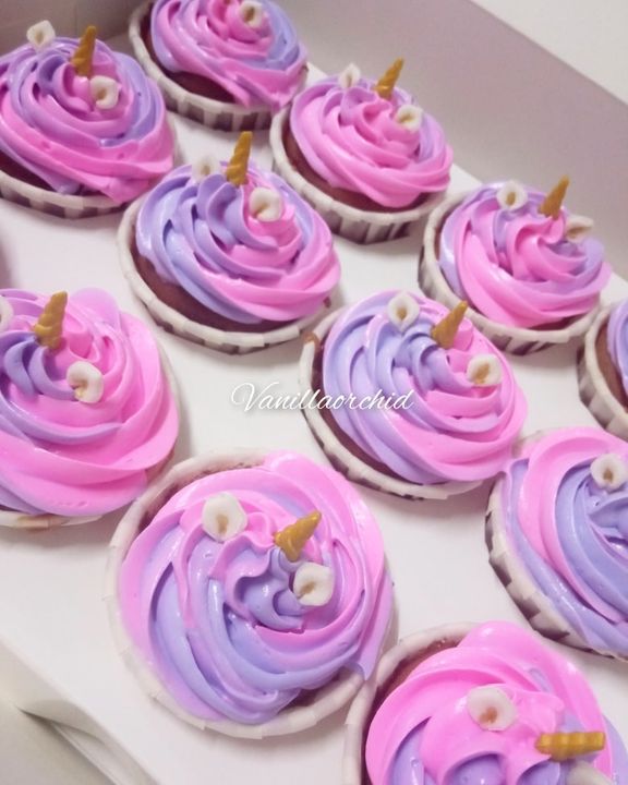 Unicorn Cupcake 