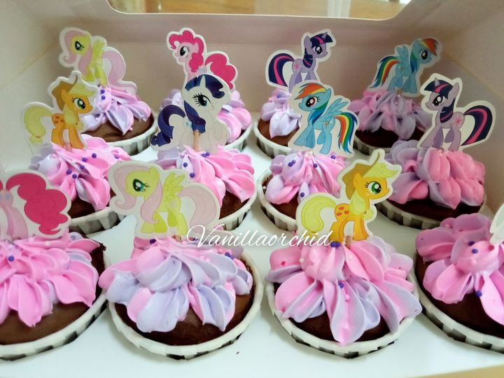 Cupcake Pony 