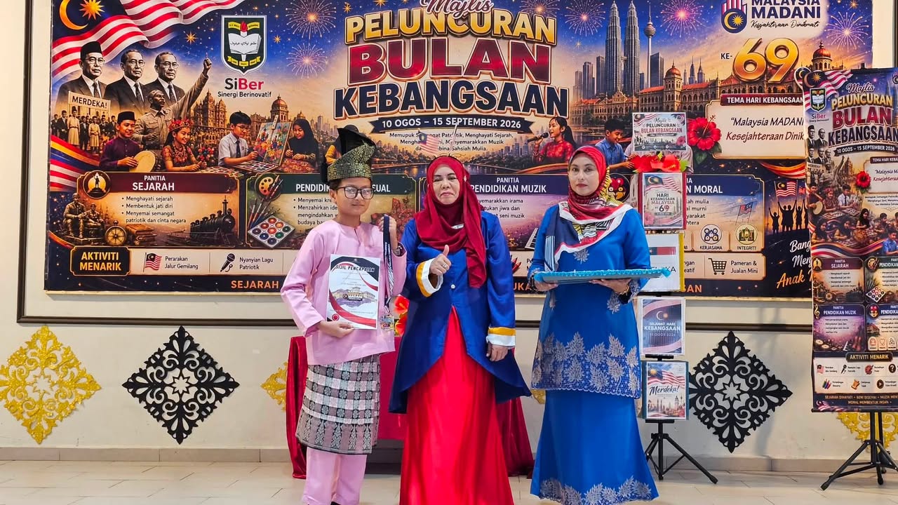 Penyampaian Hadiah Citra Bahasa Madani Sempena Karnival Pendidikan 