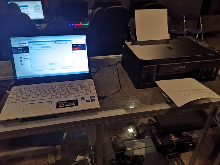 Laptop Secondhand & Printer Baru Bau Kedai Di 