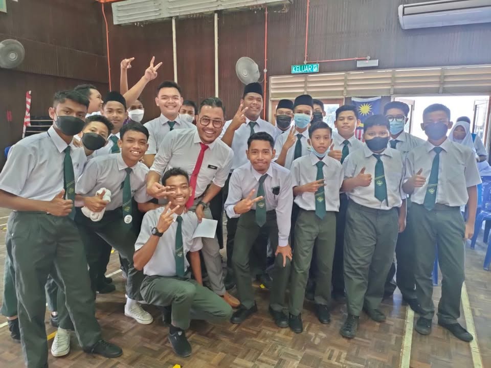 Majlis Pelantikan Pengawas Dan Pemimpin Murid Tahun 2022/23 
