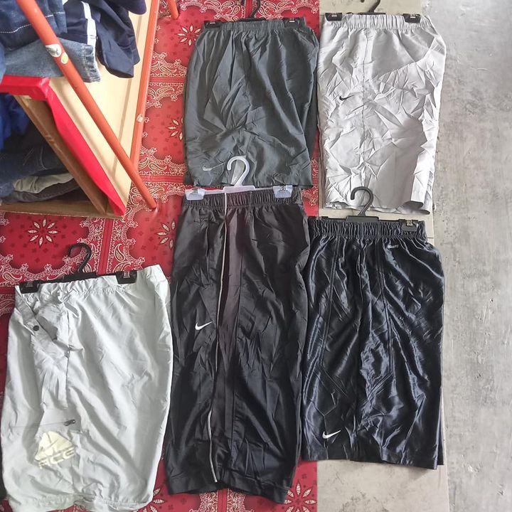 Nike Pendek... 