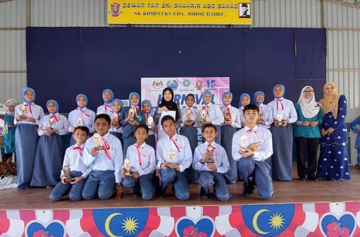 Alhamdulillah, Rezeki Untuk Anak-anak Cemerlang Skbu2 Dalam Karnival 