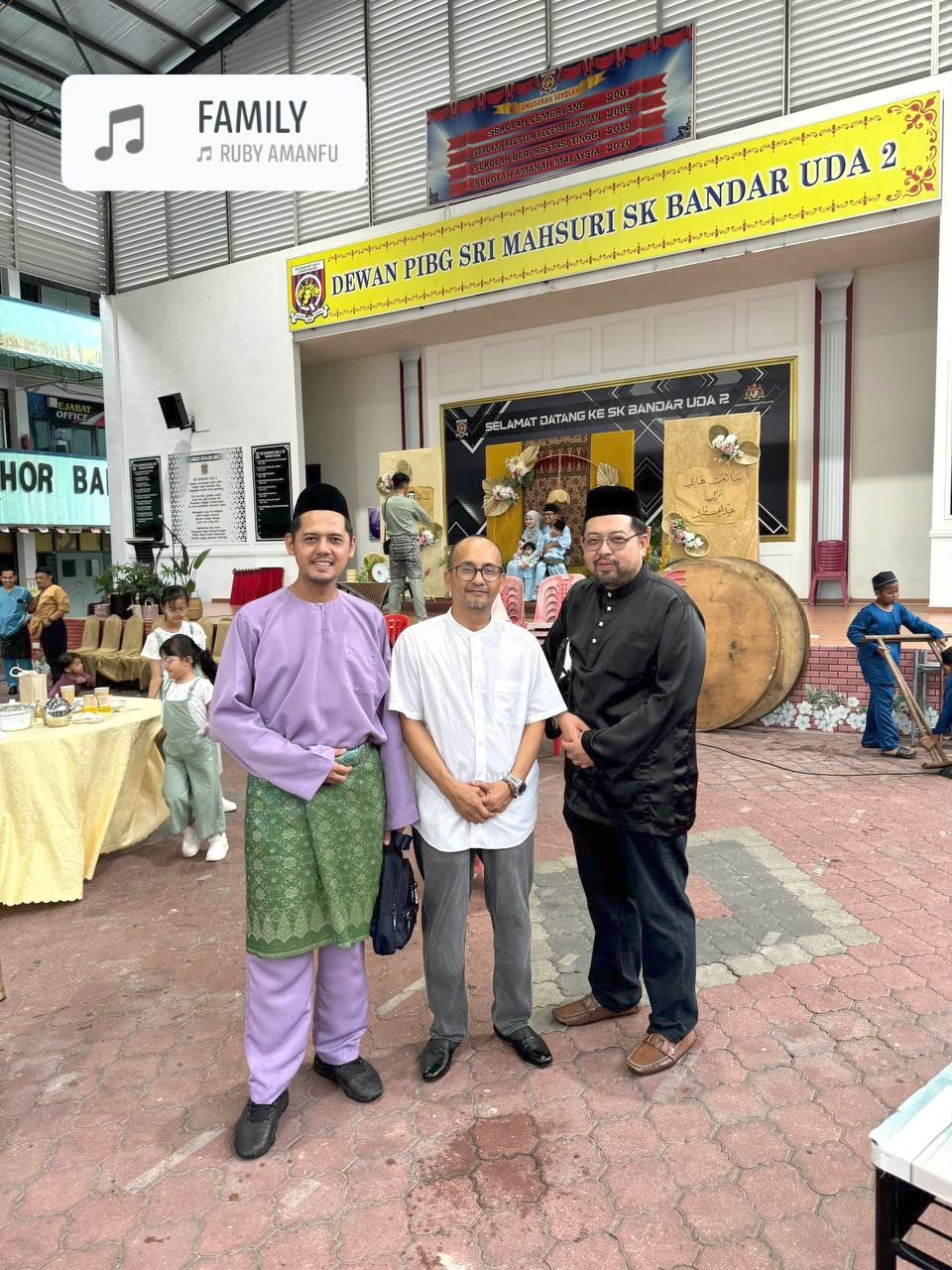 Majlis Jamuan Hari Raya Aidilfitri Bagi Guru2 & 