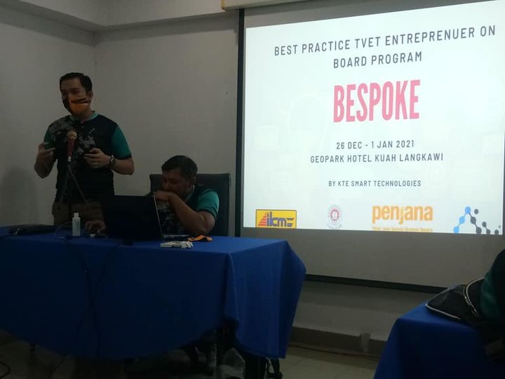 Best Practice Tvet Entreprenuer On Board Programe \'bespoke\' 