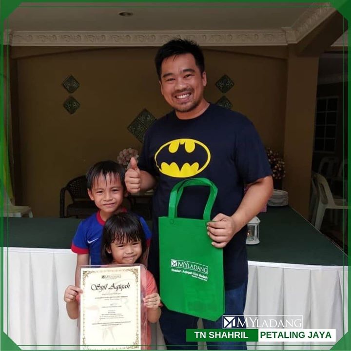 dari Keseluruhan Servis Pihak Tuan Amat Memuaskan dari Keseluruhan Servis Pihak Tuan Amat Memuaskan