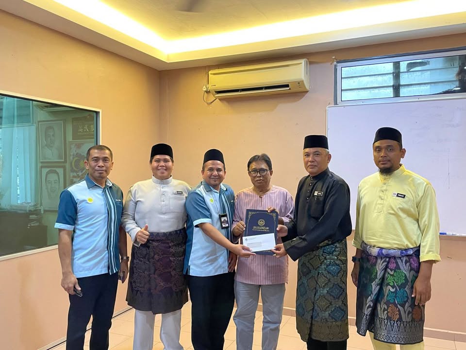 Majlis Penyampaian Sumbangan Daripada Majlis Agama Islam Melaka 