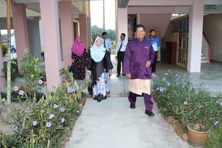 Majlis Perpisahan Cikgu Mohd Salleh Bin Kamarudin Yg Majlis Perpisahan Cikgu Mohd Salleh Bin Kamarudin Yg