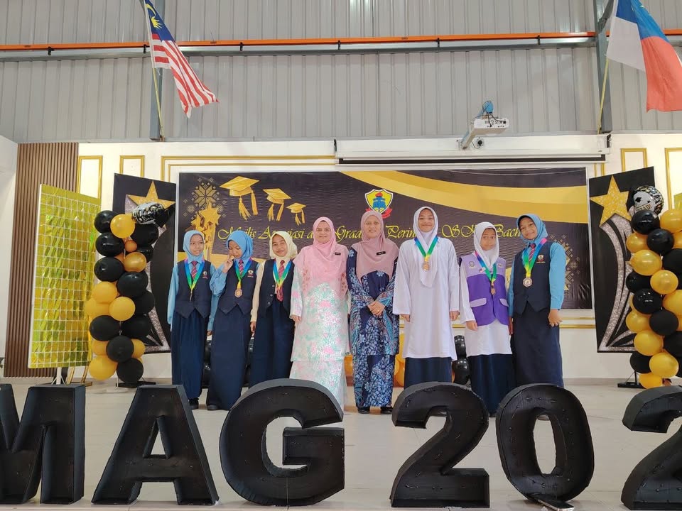 Program Tahun 6 - Pertandingan Bola Tampar Antara 