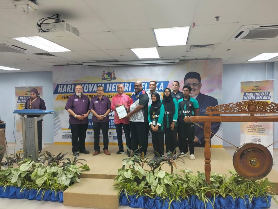Alhamdulillah, Pasukan Inovasi Smk Datuk Bendahara Berjaya Mendapat 