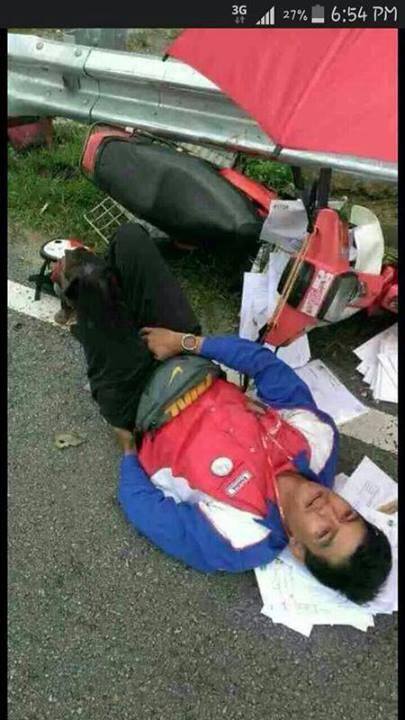 Malang Tak Berbau. Kepada Anak-anak Smkdb Yang Menunggang 