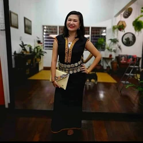 Elegant Dr.sylvia In Her Traditional Penampang Moludu. Her 