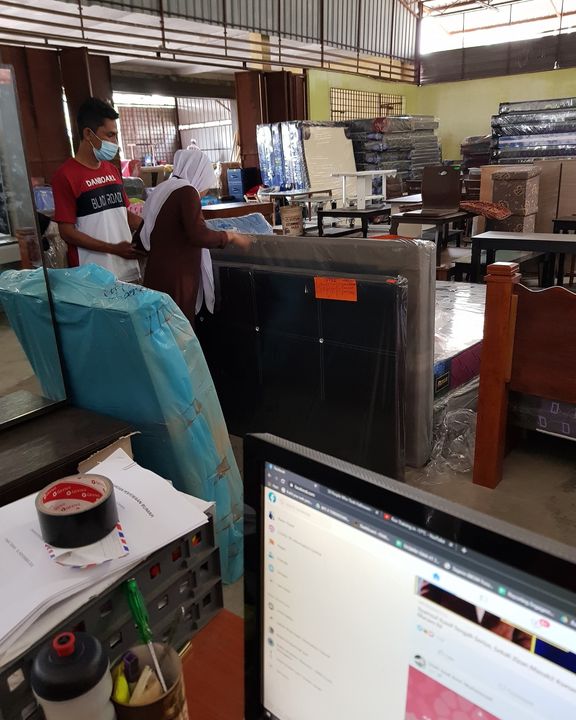Terima Kasih Semua Yang Sudi Singgoh Kedai Kami 