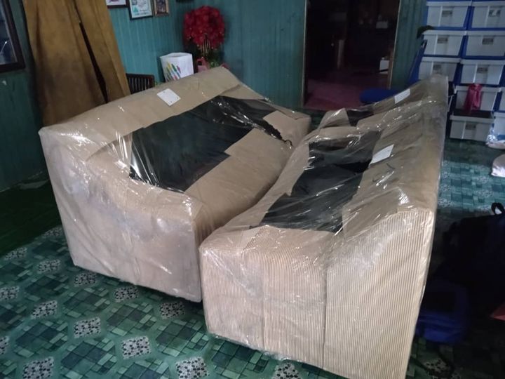 2 Set Sofa Selamat Mendarat Di Rumah Customer. 